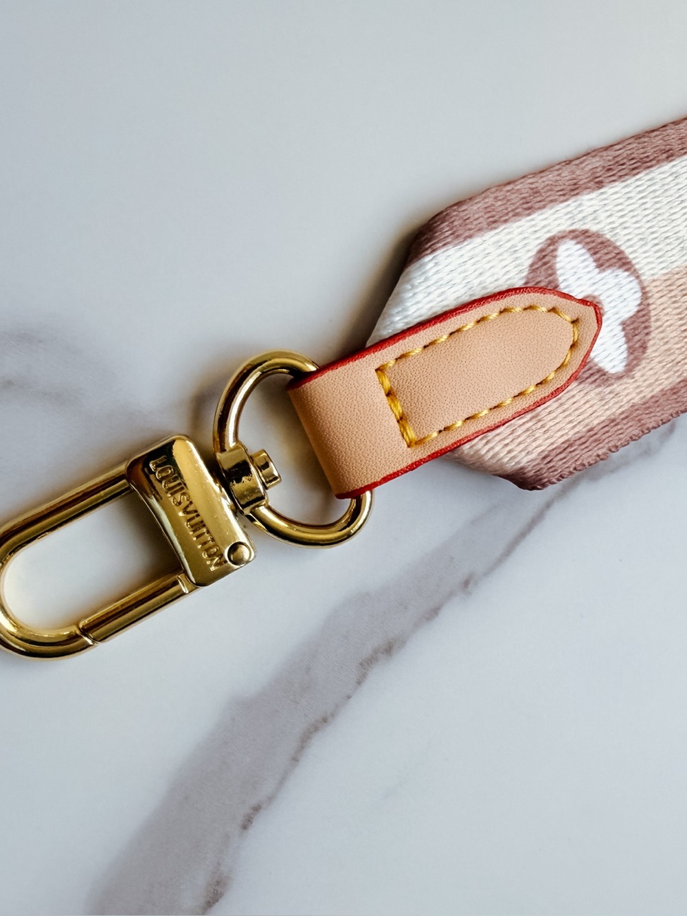 LV Designer logo Bandouliere replacement Beige guitar Strap - Picture 5 of 7